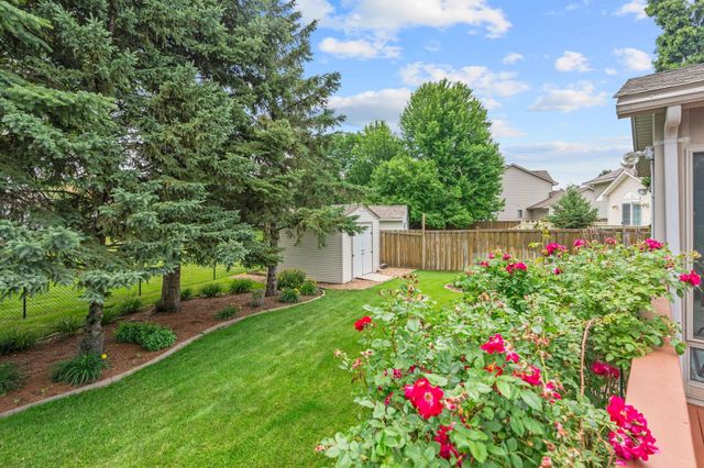 3901 Foxglove Court N, Brooklyn Park, MN 55443