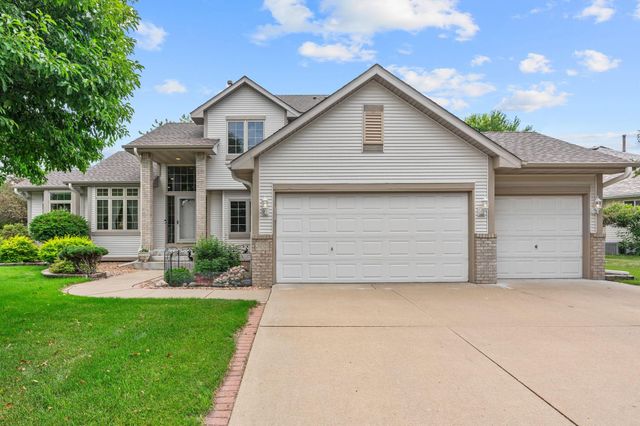 3901 Foxglove Court N, Brooklyn Park, MN 55443