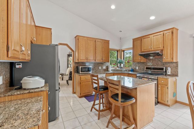3901 Foxglove Court N, Brooklyn Park, MN 55443