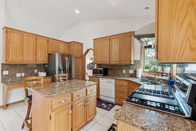 3901 Foxglove Court N, Brooklyn Park, MN 55443