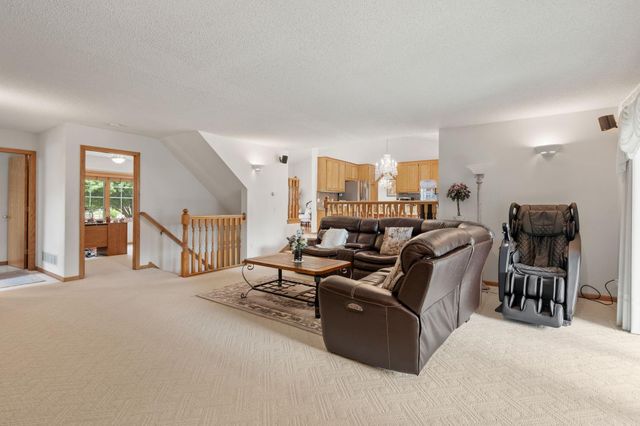 3901 Foxglove Court N, Brooklyn Park, MN 55443