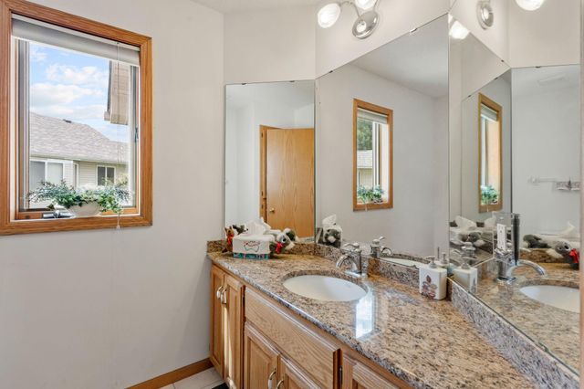 3901 Foxglove Court N, Brooklyn Park, MN 55443
