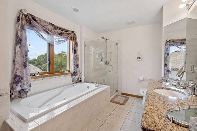 3901 Foxglove Court N, Brooklyn Park, MN 55443
