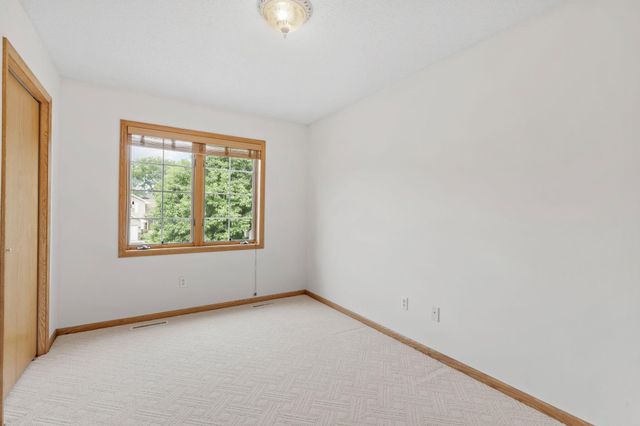 3901 Foxglove Court N, Brooklyn Park, MN 55443