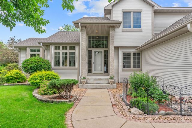 3901 Foxglove Court N, Brooklyn Park, MN 55443