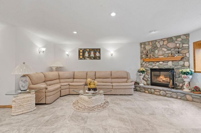 3901 Foxglove Court N, Brooklyn Park, MN 55443
