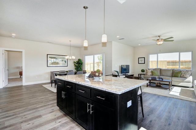 936 Norman Rd, Galt, CA 95632