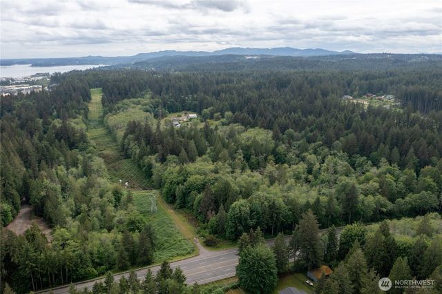 3761 NW Trigger Avenue NE, Silverdale, WA 98383