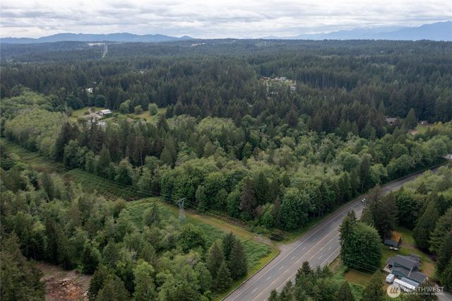 3761 NW Trigger Avenue NE, Silverdale, WA 98383