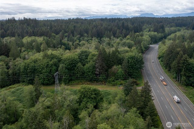 3761 NW Trigger Avenue NE, Silverdale, WA 98383