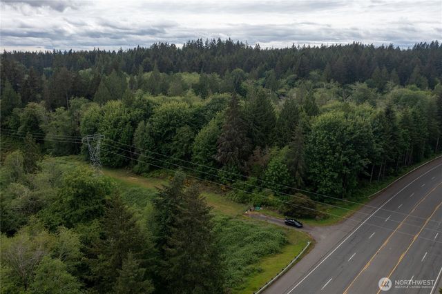 3761 NW Trigger Avenue NE, Silverdale, WA 98383