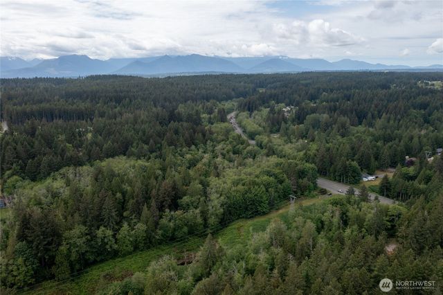 3761 NW Trigger Avenue NE, Silverdale, WA 98383