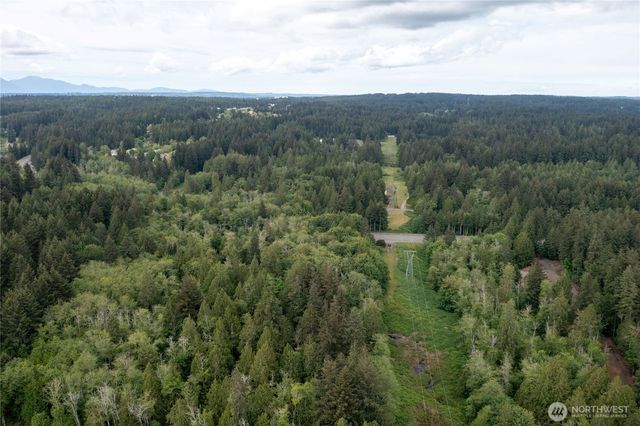 3761 NW Trigger Avenue NE, Silverdale, WA 98383