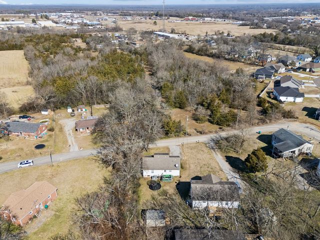 617 McCord St, Lewisburg, TN 37091