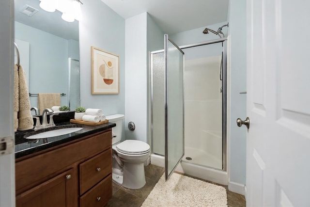922 W Summerfield Glen Circle, Ann Arbor, MI 48103
