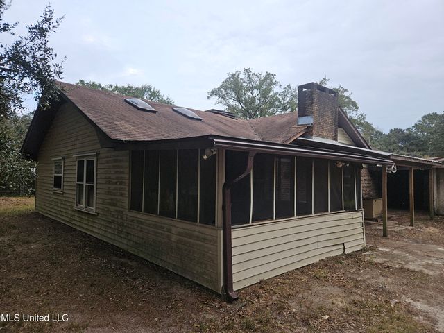 8520 Mermaid Avenue, Ocean Springs, MS 39564