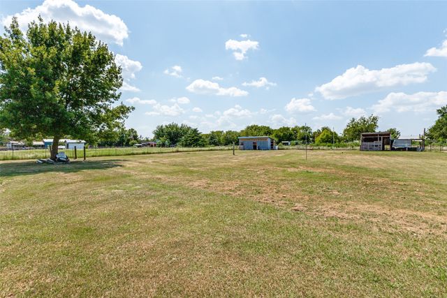 7400 County Road 131A, Terrell, TX 75161