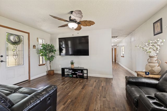 7400 County Road 131A, Terrell, TX 75161