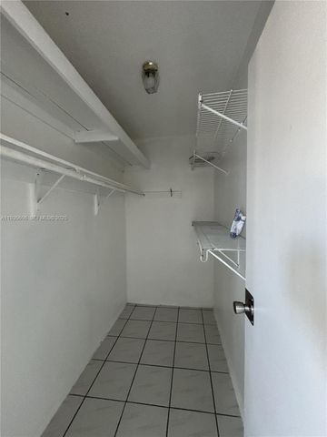 8425 Harding Ave 6, Miami Beach, FL 33141