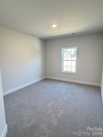 165 Swinford Drive 82, Salisbury, NC 28146