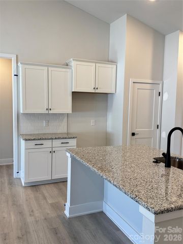 165 Swinford Drive 82, Salisbury, NC 28146