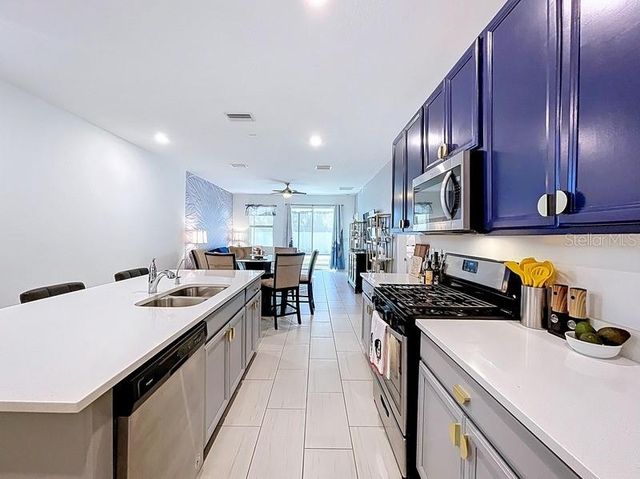 5415 LOS ROBLES COURT, Palmetto, FL 34221