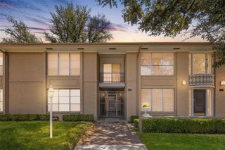 11152 Valleydale Drive A, Dallas, TX 75230