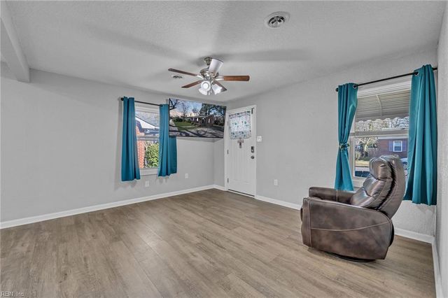 12 Neville ST, Portsmouth, VA 23701