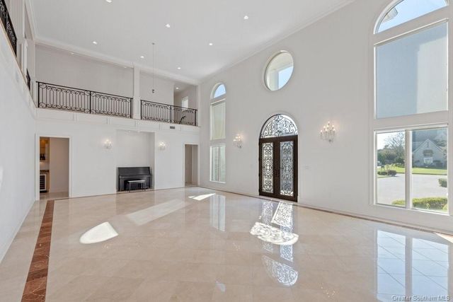 3272 Portrush Drive, Lake Charles, LA 70605