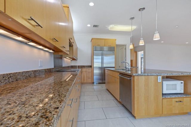 3272 Portrush Drive, Lake Charles, LA 70605