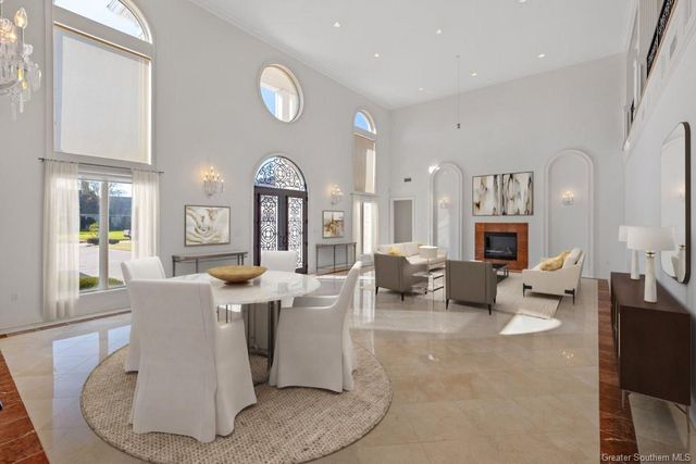 3272 Portrush Drive, Lake Charles, LA 70605