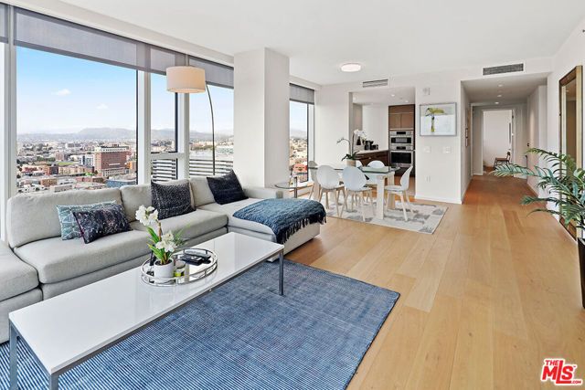 889 Francisco Street 2506, Los Angeles, CA 90017