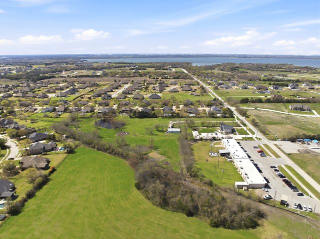 313 Hubbard Drive, Heath, TX 75032