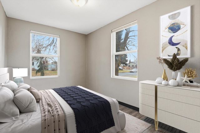 813 E Courtland Ave, Spokane, WA 99207