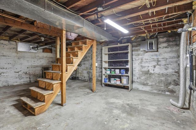 813 E Courtland Ave, Spokane, WA 99207