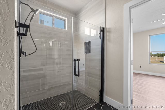 12499 Fox Hollow Road, Marietta, OK 73448