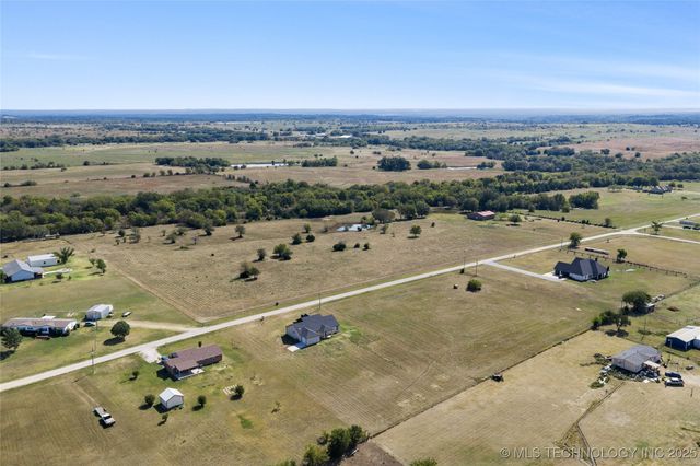 12499 Fox Hollow Road, Marietta, OK 73448