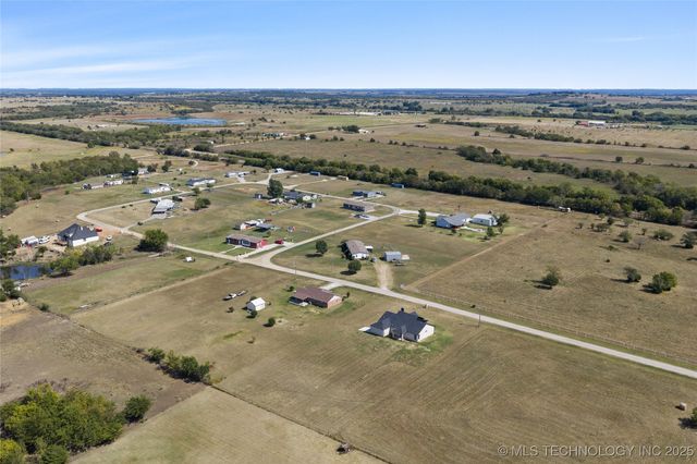 12499 Fox Hollow Road, Marietta, OK 73448