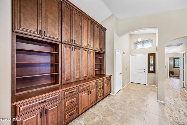 3896 E ARAGONITE Lane, San Tan Valley, AZ 85143