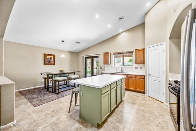3896 E ARAGONITE Lane, San Tan Valley, AZ 85143