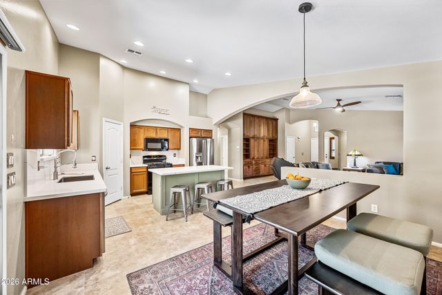 3896 E ARAGONITE Lane, San Tan Valley, AZ 85143