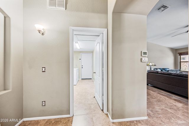 3896 E ARAGONITE Lane, San Tan Valley, AZ 85143
