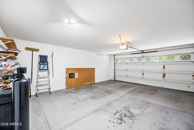 3896 E ARAGONITE Lane, San Tan Valley, AZ 85143