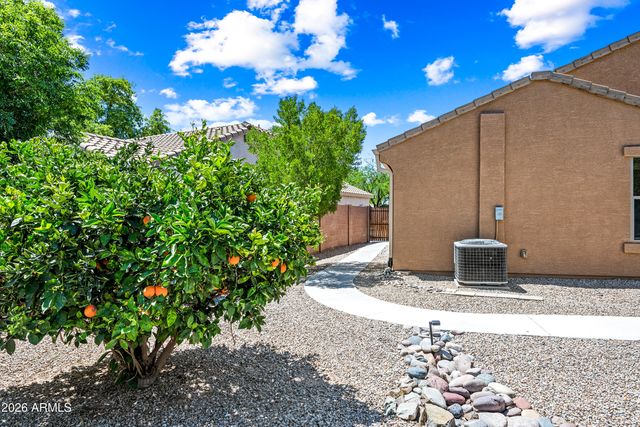 3896 E ARAGONITE Lane, San Tan Valley, AZ 85143