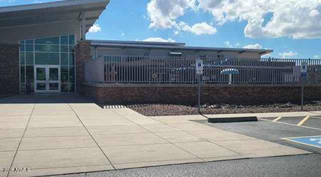 3896 E ARAGONITE Lane, San Tan Valley, AZ 85143