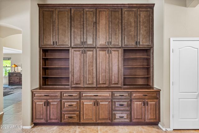 3896 E ARAGONITE Lane, San Tan Valley, AZ 85143