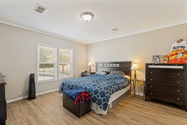 9147 County Road 1143, Leonard, TX 75452
