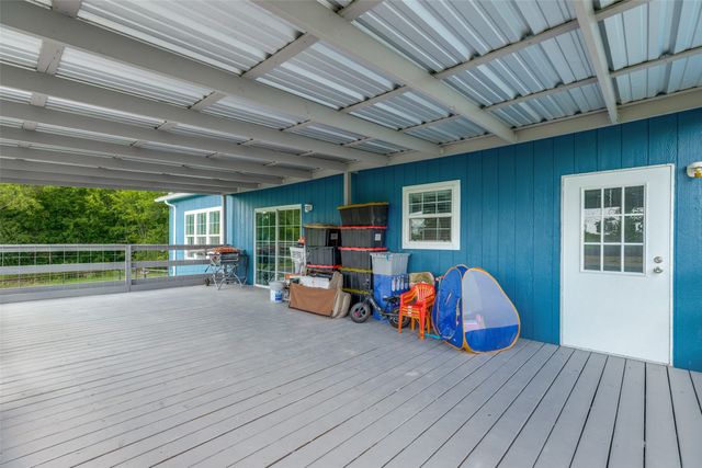 9147 County Road 1143, Leonard, TX 75452