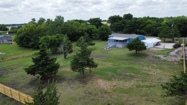 9147 County Road 1143, Leonard, TX 75452