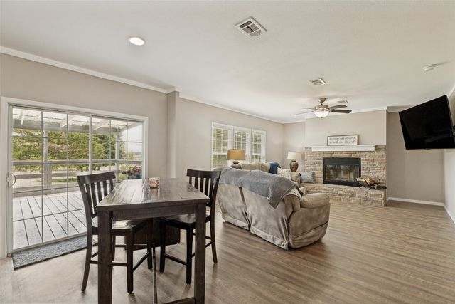 9147 County Road 1143, Leonard, TX 75452
